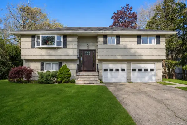 36 Matinecock Avenue, East Islip, NY 11730