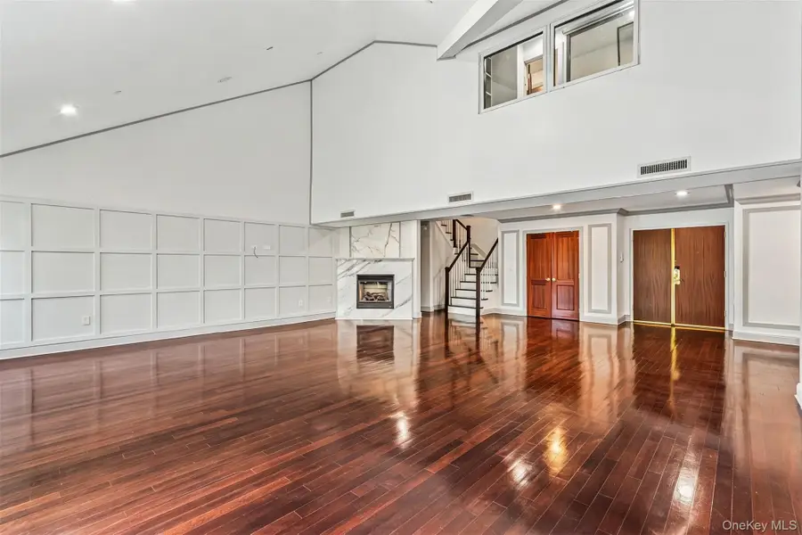 171 Great Neck Road #4R, Great Neck, NY 11021 - #2