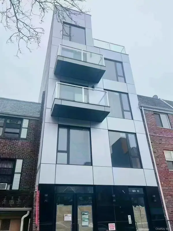 134-28 Blossom Avenue #3B, Flushing, NY 11355