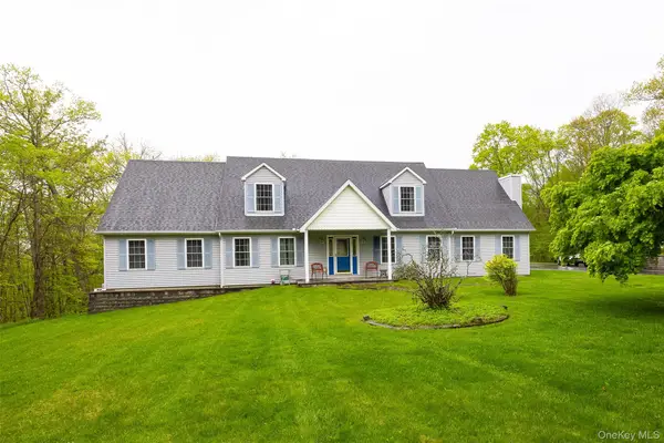 79 E Forest Trail, Holmes, NY 12531