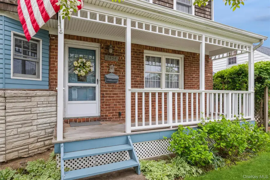 2454 4th Avenue, East Meadow, NY 11554 - #2
