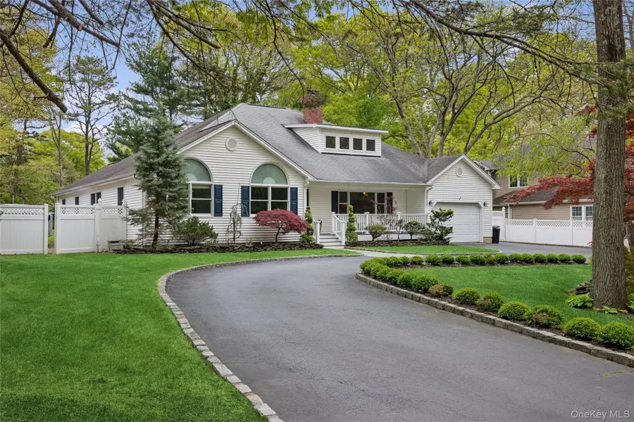 37 Pine Ridge Drive, Smithtown, NY 11787 - #2