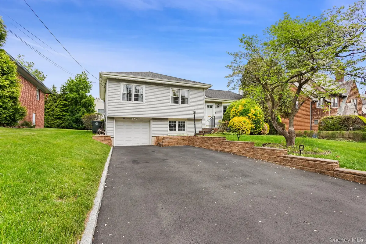 417 King Street, Port Chester, NY 10573 - #1