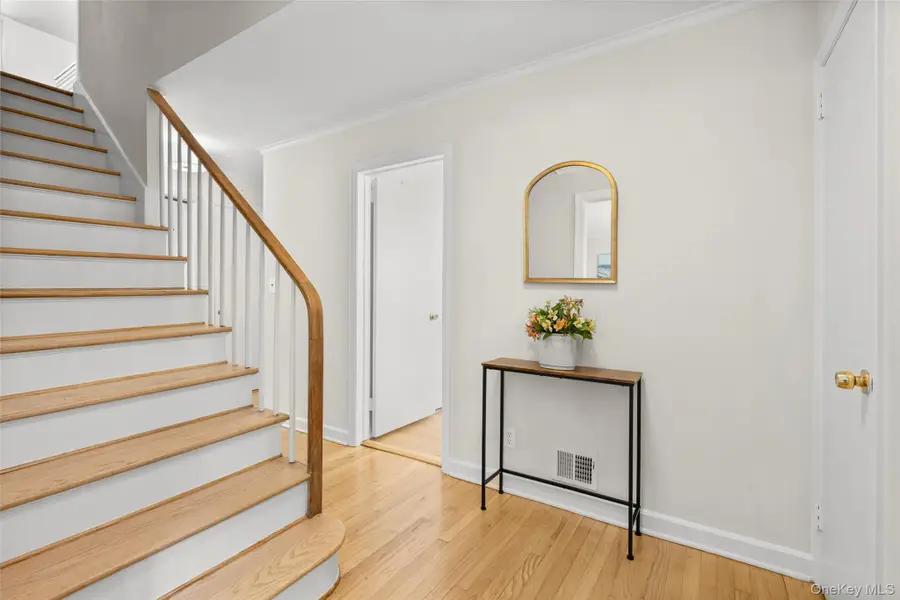 4 Bryson Street, Larchmont, NY 10538 - #2
