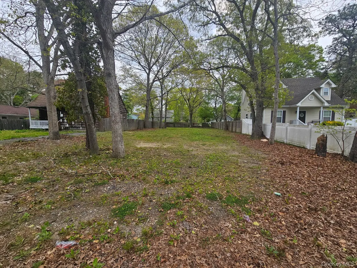 87 Margaret Drive, Coram, NY 11727 - #1