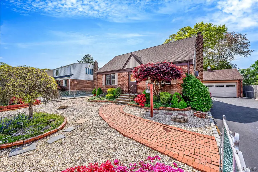 150 Connecticut Avenue, Massapequa, NY 11758 - #2