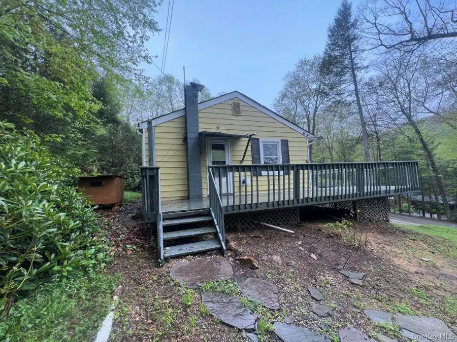 303 Buttermilk Falls Road, Warwick, NY 10990 - #3