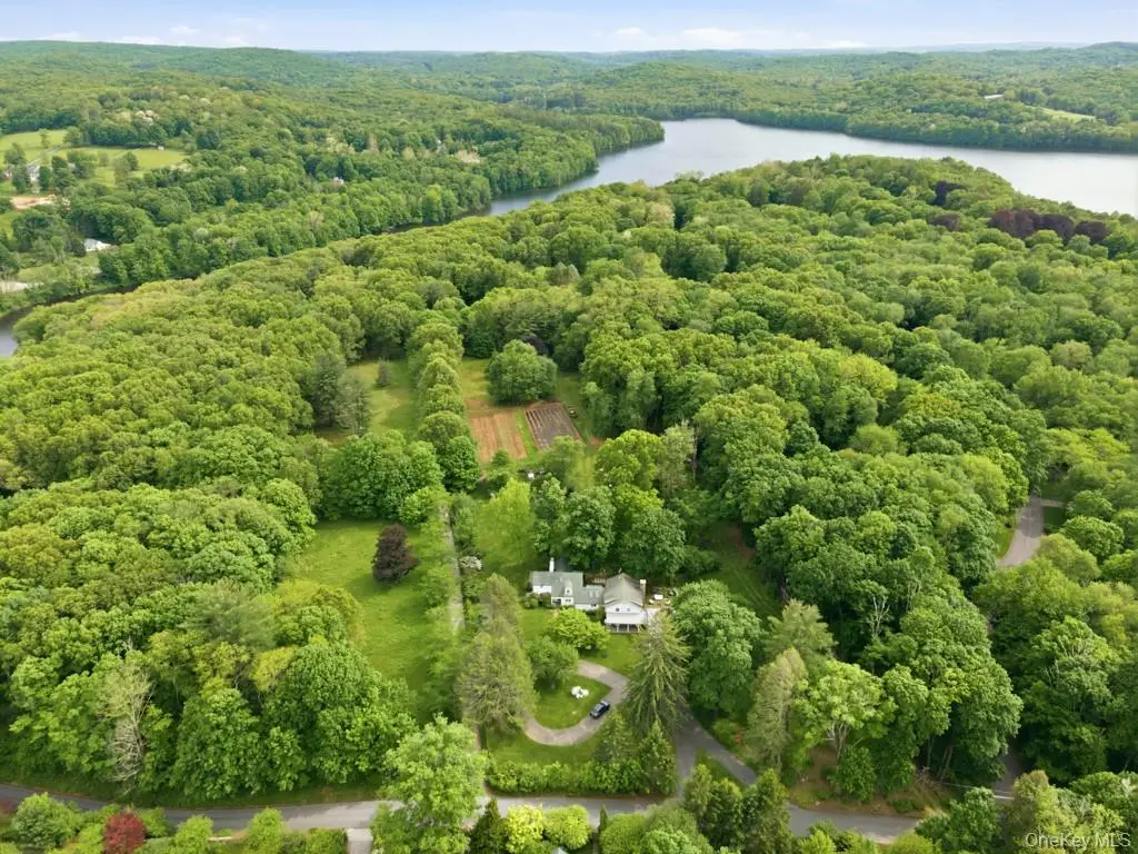 3 Old Shop Road, Cross River, NY 10518 - #1