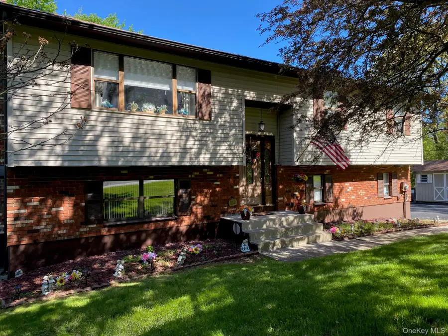 16 Woodward Road, Slate Hill, NY 10973 - #2