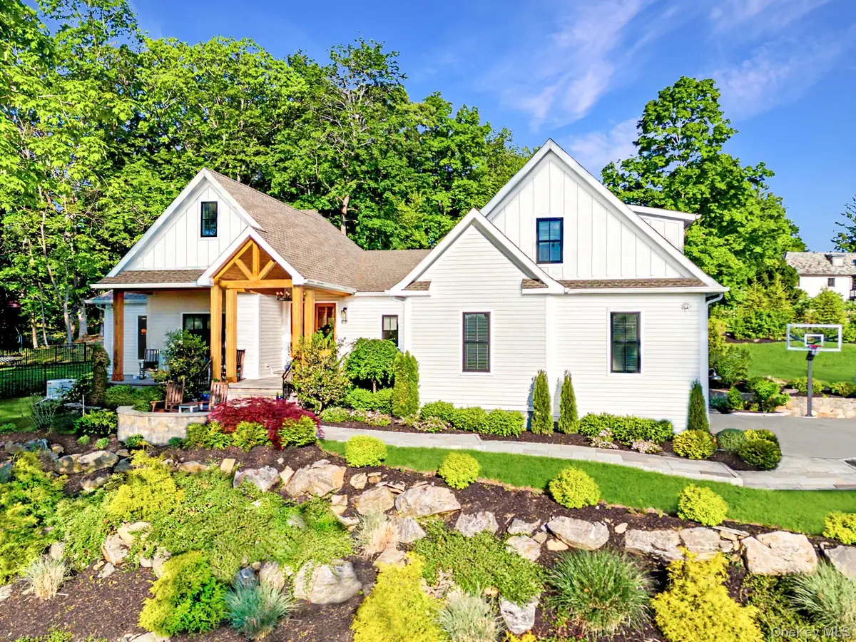 40 Hamilton Drive, Chappaqua, NY 10514 - #1