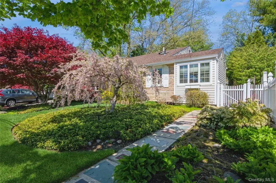 26 Wren Court, Northport, NY 11768 - #2