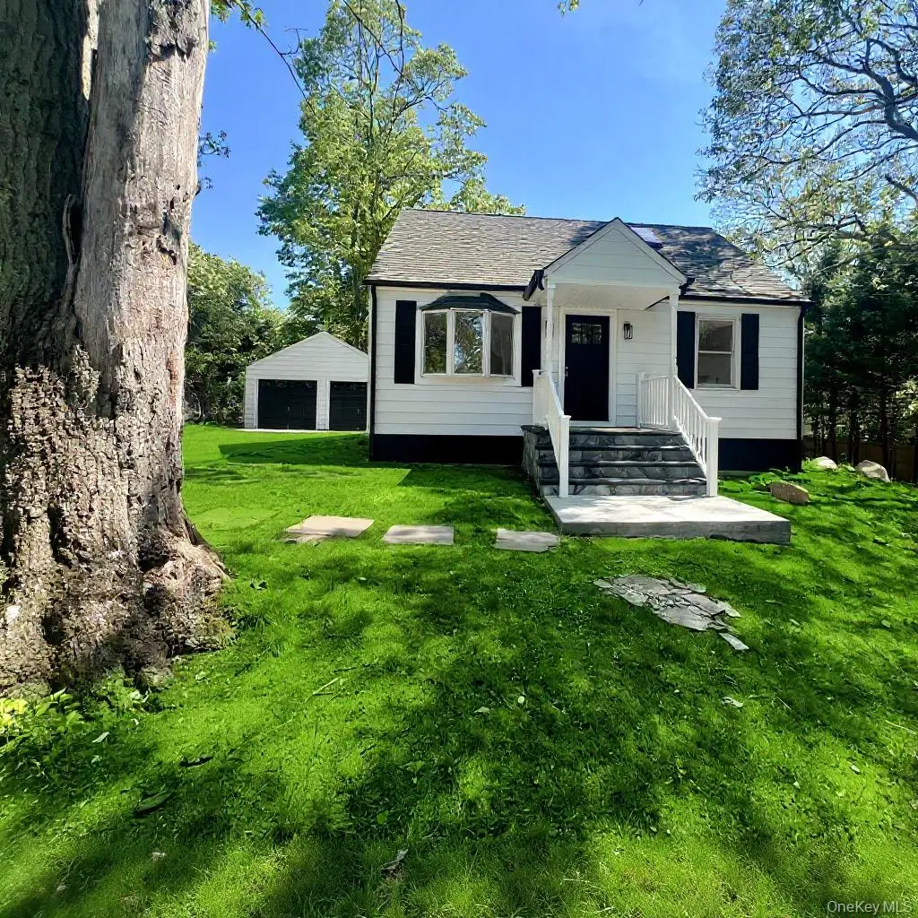 100 Maple Lane, Medford, NY 11763 - #1