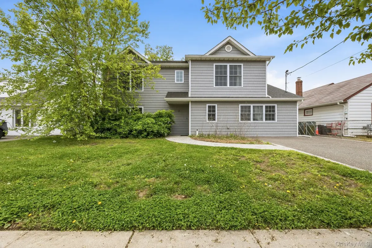 3 Sunrise Street, Plainview, NY 11803 - #1