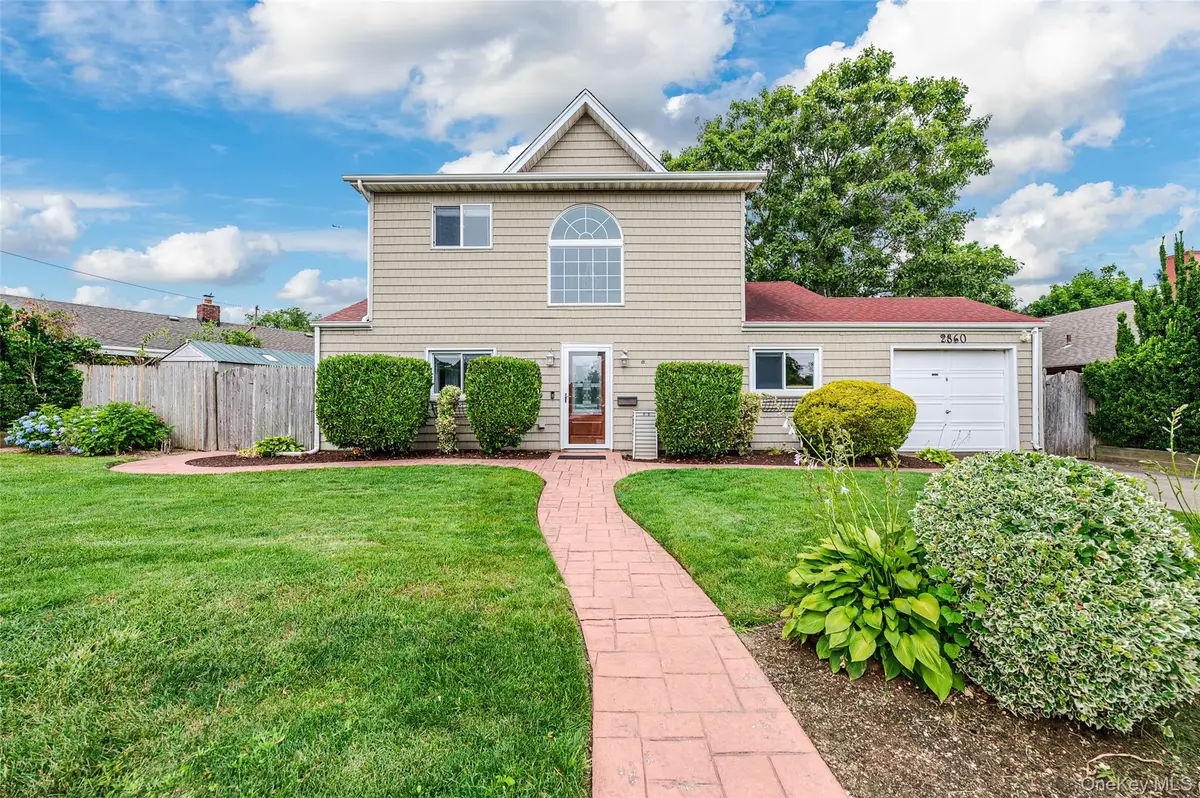 2860 Sunnybrook Drive W, Oceanside, NY 11572 - #1