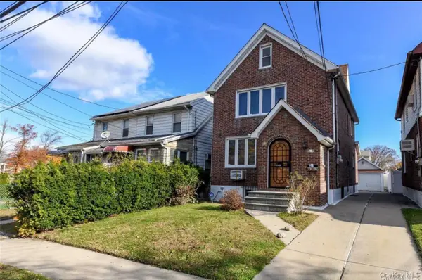 8259 172nd Street, Jamaica Hills, NY 11432
