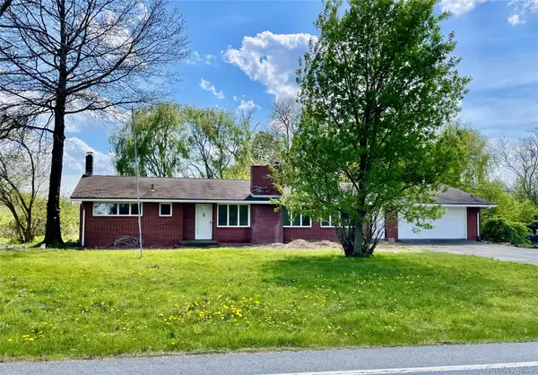 70 County Route 17, Pine Bush, NY 12566