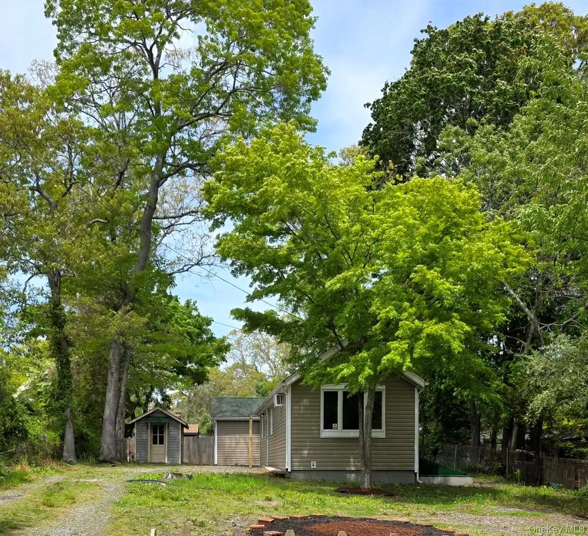 9 Laurelton Avenue, Selden, NY 11784 - #1