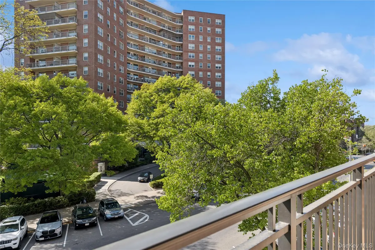 3720 Independence Avenue #3D, Bronx, NY 10463 - #1
