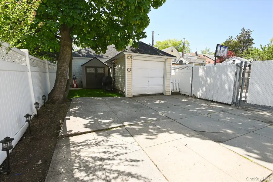 12142 6th Avenue, College Point, NY 11356 - #3