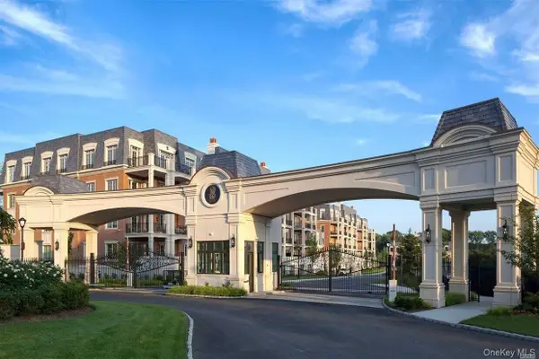 1000 Royal Court #1201, New Hyde Park, NY 11040