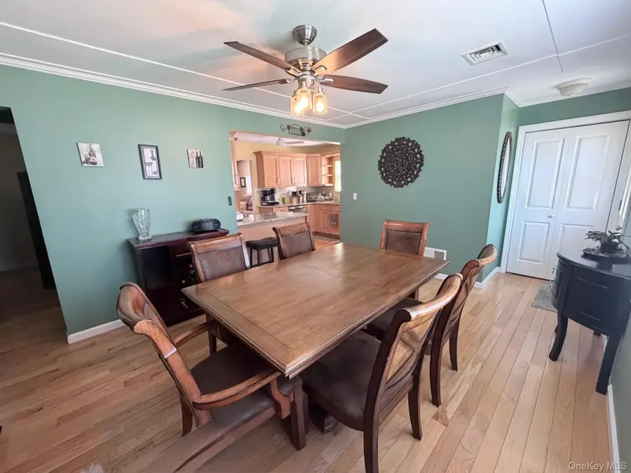 109 Lincoln Place, Massapequa, NY 11758 - #3