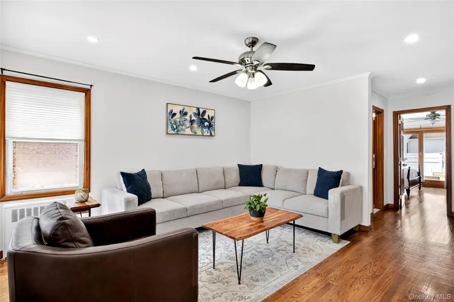 1507 Lowell Avenue, New Hyde Park, NY 11040 - #2