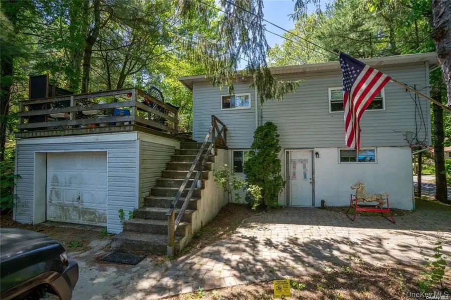 57 Aloma Road, Rocky Point, NY 11778 - #2