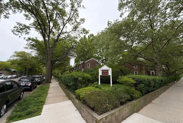 80-14 150th #25D, Jamaica, NY 11435