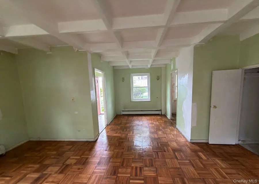 80-14 150th #25D, Jamaica, NY 11435 - #3