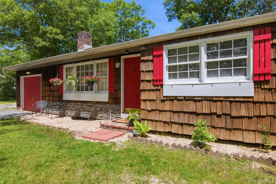159 Canal Road, Port Jefferson Station, NY 11776 - #3