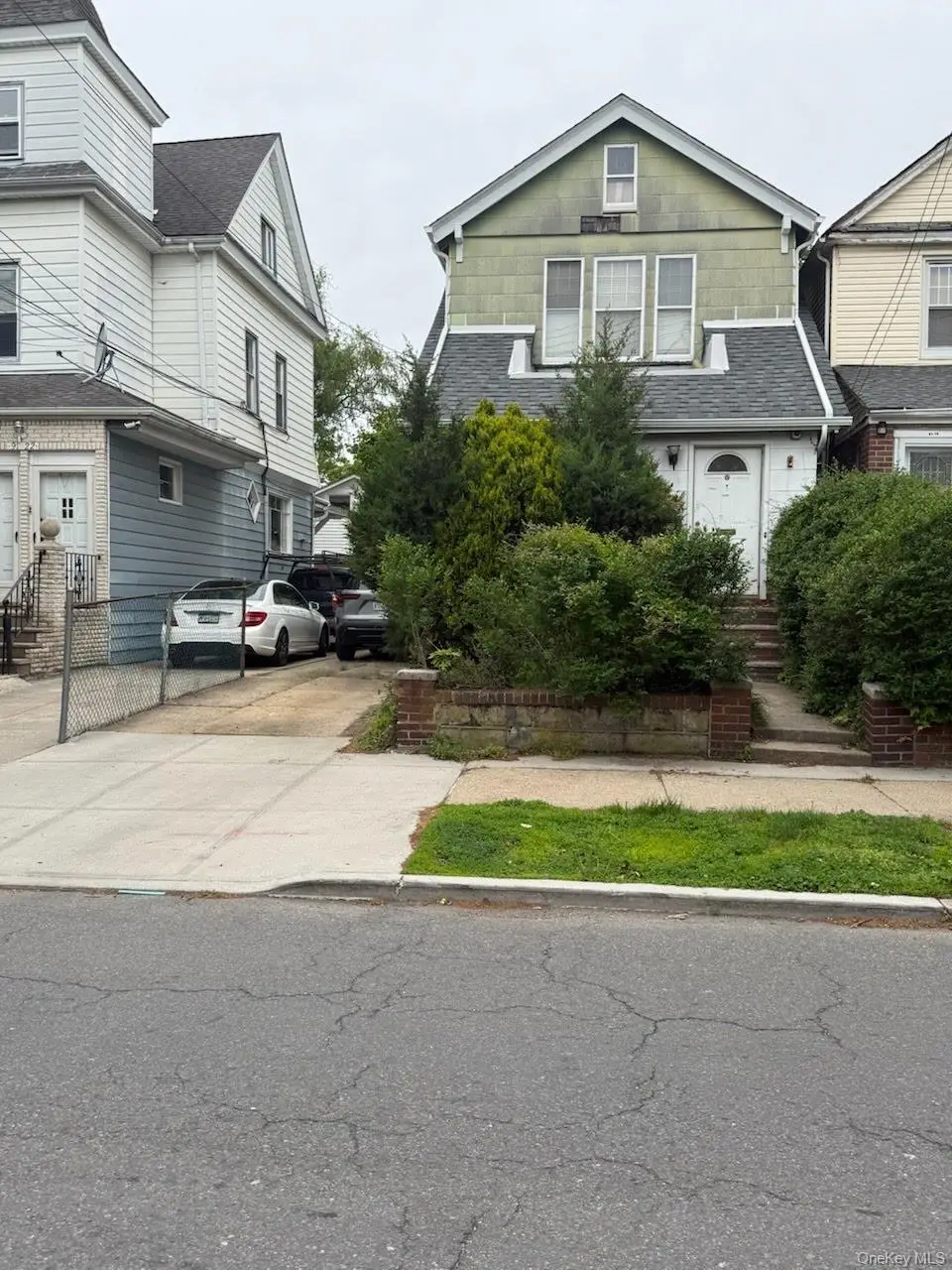 91-20 87th Street, Woodhaven, NY 11421 - #1