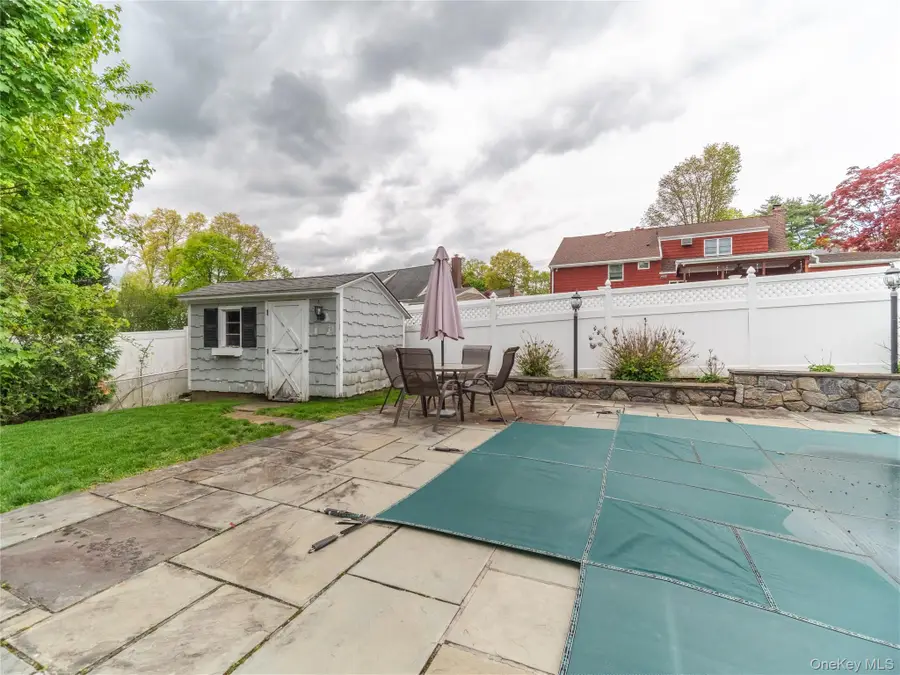20 Priscilla Lane, Port Chester, NY 10573 - #2