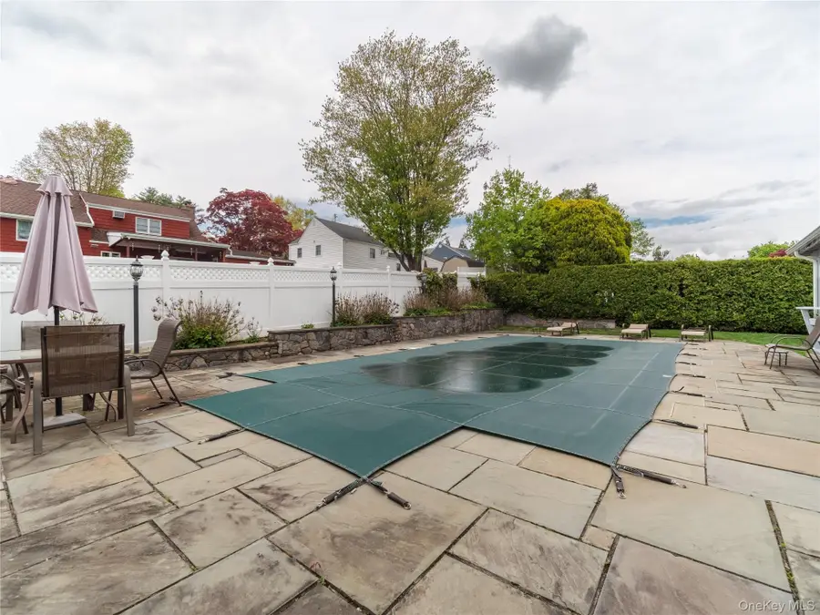 20 Priscilla Lane, Port Chester, NY 10573 - #3