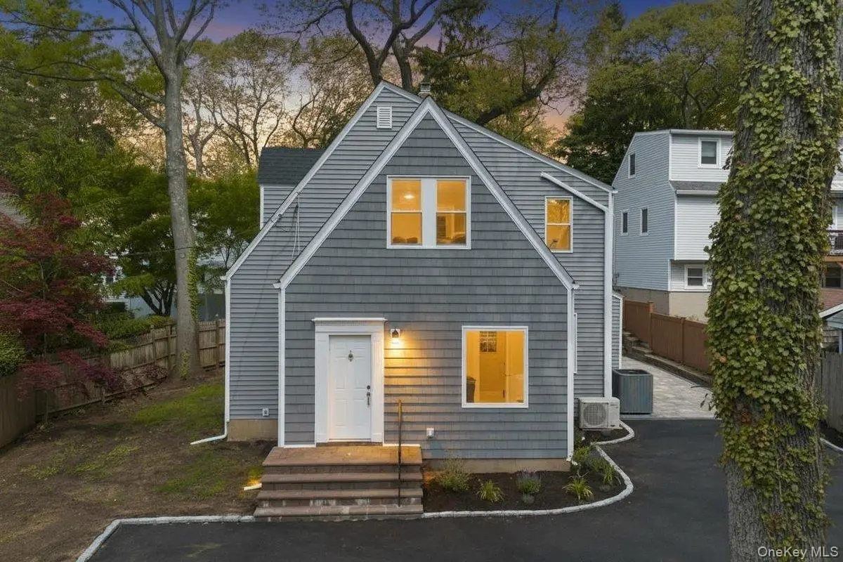 10 Harby Drive, Huntington, NY 11743 - #1
