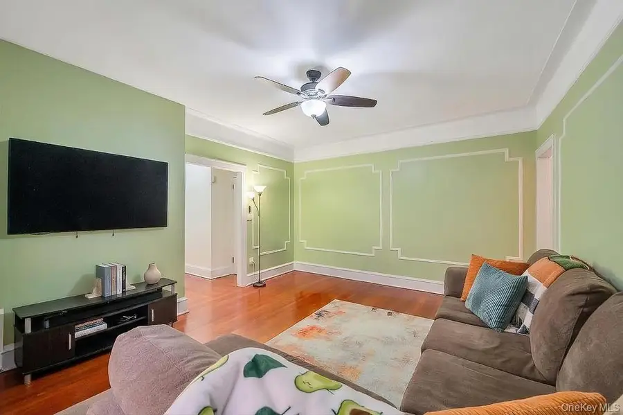 83-64 Talbot Street #3A, Kew Gardens, NY 11415 - #3