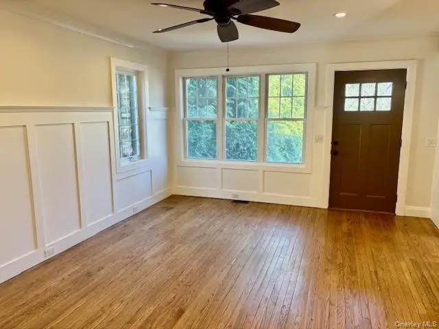 285 Broadway Greenlawn, Huntington, NY 11743 - #2