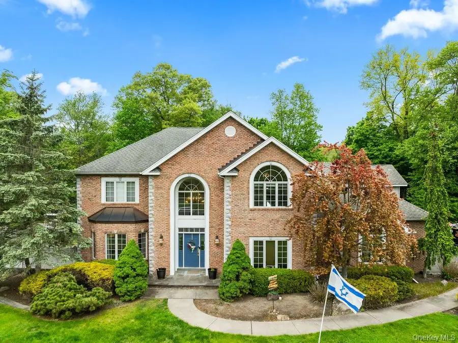 24 Oxford Drive, Suffern, NY 10901 - #2