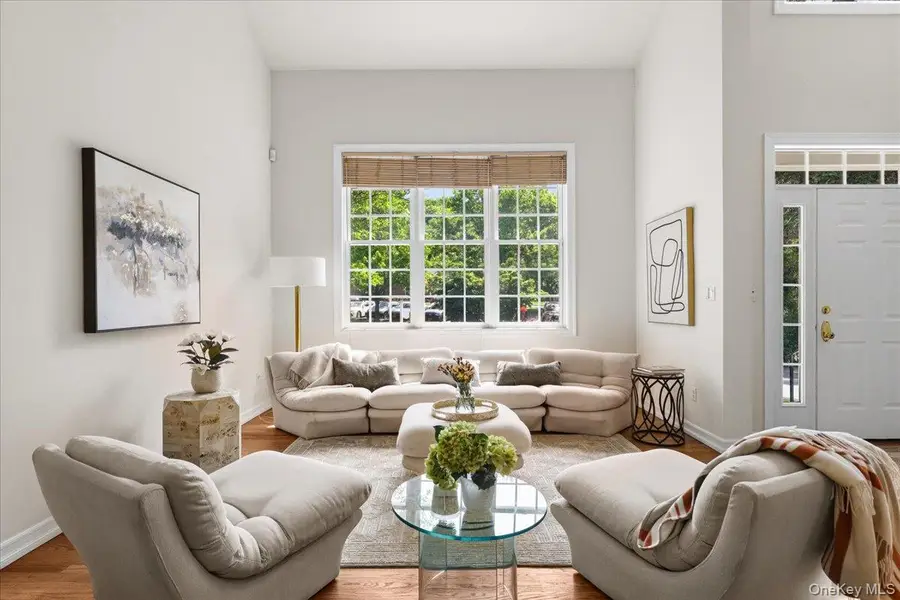 15 Old Town Crossing, Mount Kisco, NY 10549 - #2