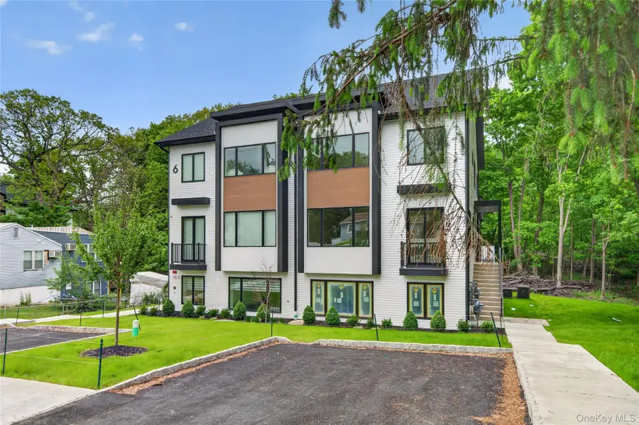 6 San Antonio Circle #102, Monroe, NY 10950 - #2