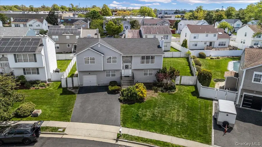 103 Clifton Court, Farmingdale, NY 11735 - #3