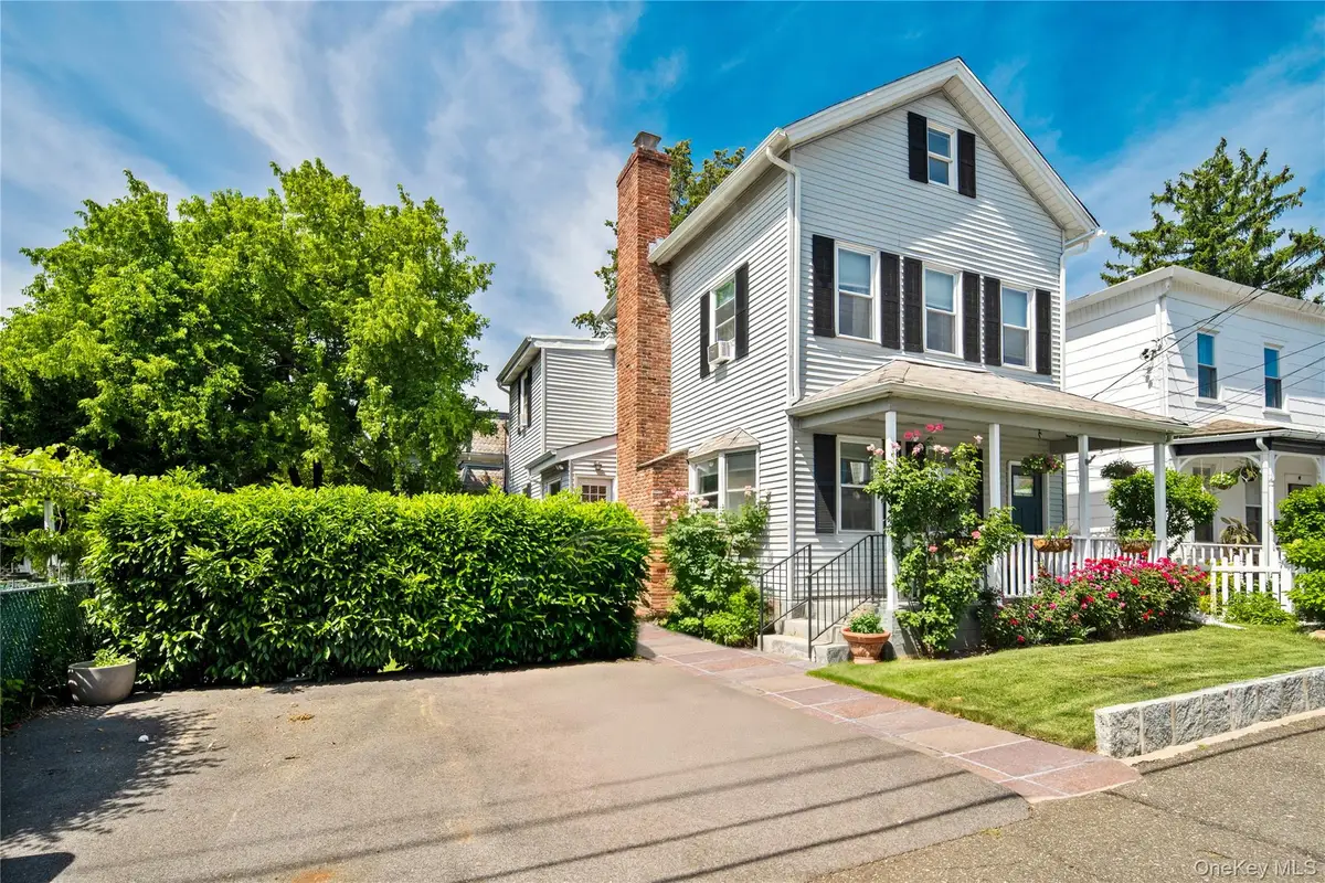 11 Devoe Street, Dobbs Ferry, NY 10522 - #1