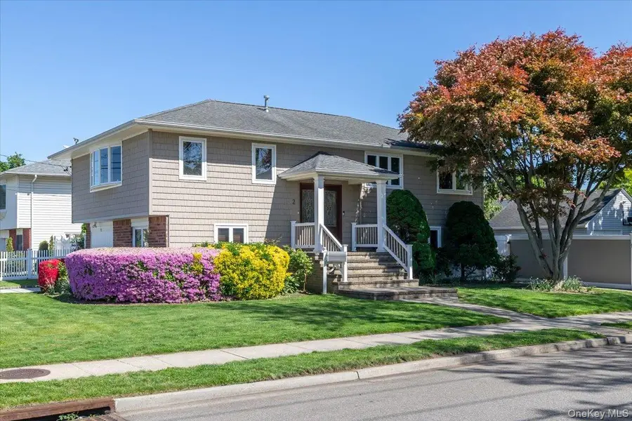 2 Prose Street, Hicksville, NY 11801 - #2