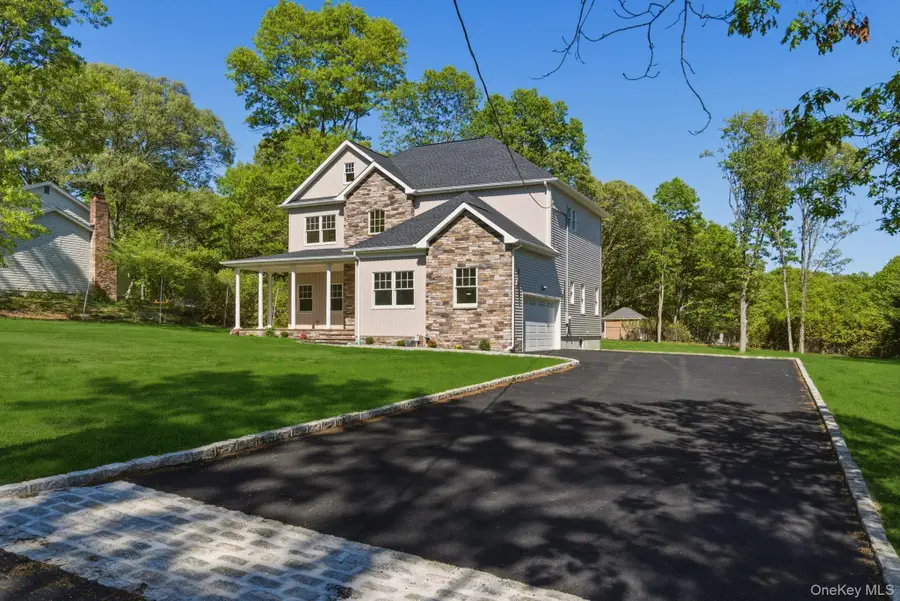 95 Grassy Pond Drive, Smithtown, NY 11787 - #2