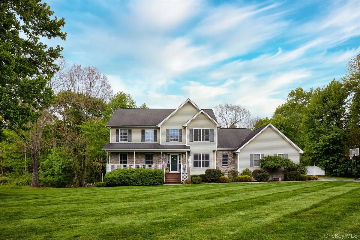 37 Angelo Boulevard, Poughkeepsie, NY 12603 - #1