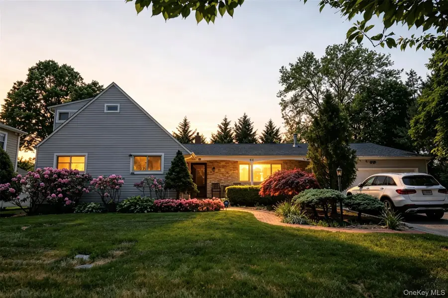 54 Ivy Drive, Jericho, NY 11753 - #2