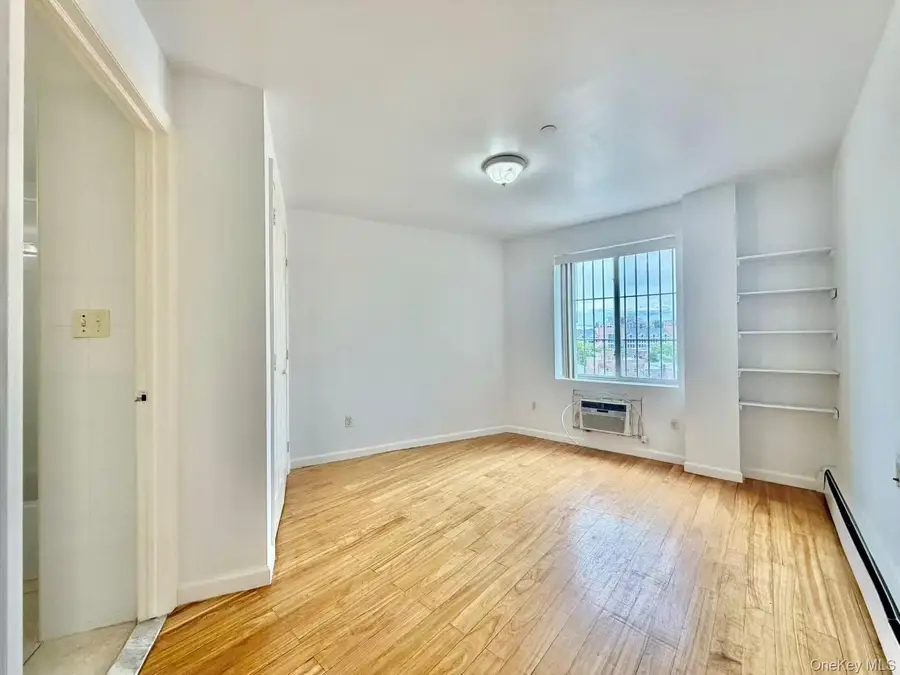 82-15 Queens Boulevard #PH-B, Elmhurst, NY 11373 - #2