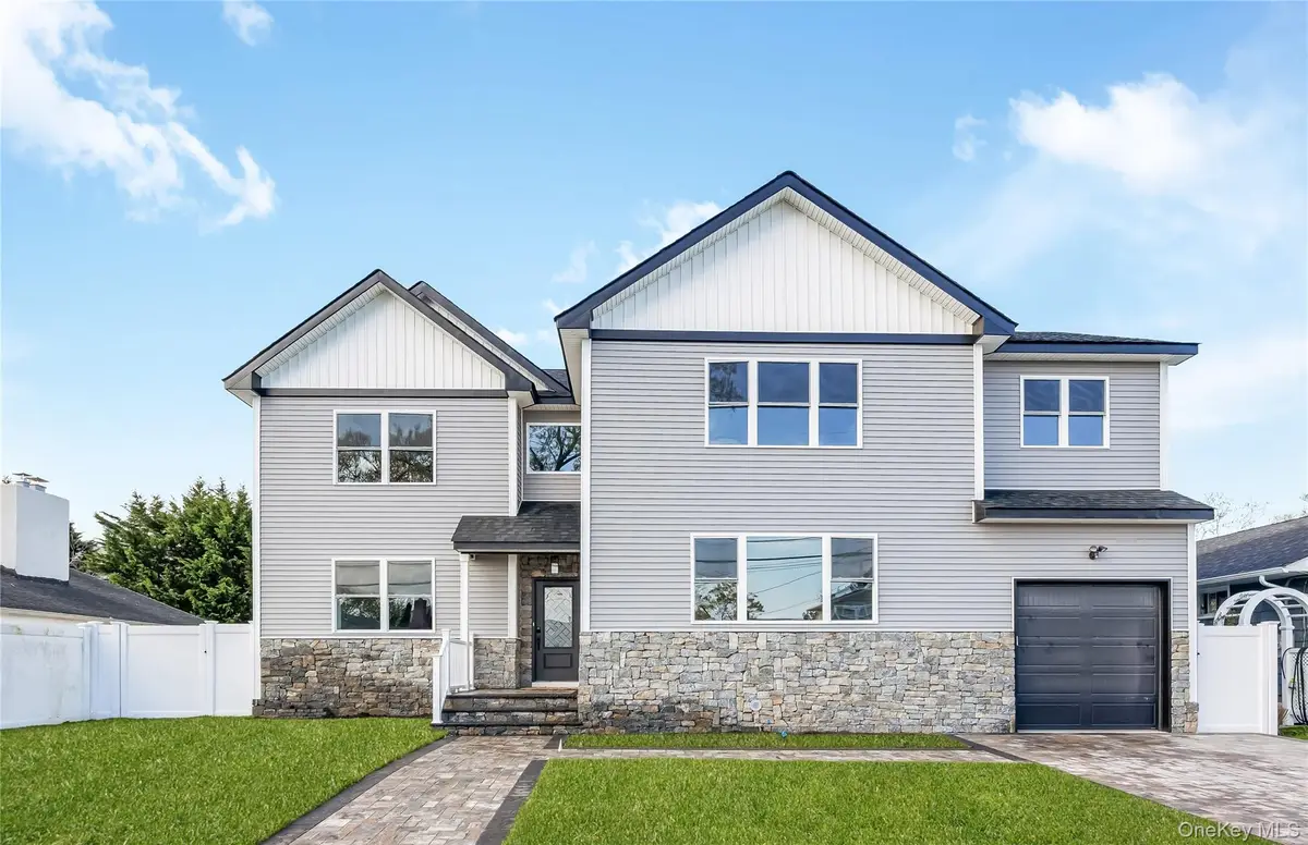 224 Oconnell Street, Massapequa Park, NY 11762 - #1