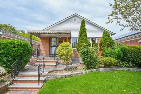 64-50 Utopia Parkway, Fresh Meadows, NY 11365