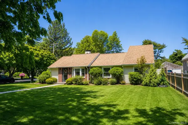 49 Clearview Street, Huntington, NY 11743