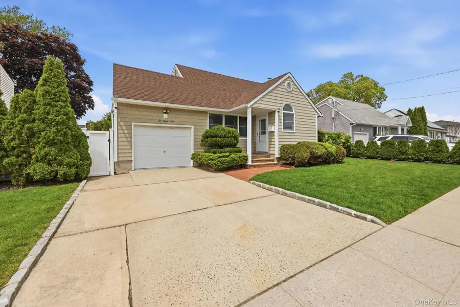 249 N 6th Street, Bethpage, NY 11714 - #2